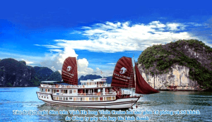 Tàu du lịch nghỉ đêm trên Vịnh Hạ Long – Cristina Cruise